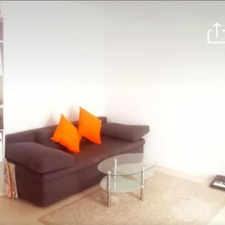 רגנסבורג Helles Zimmer Mit Balkon Zwischen Uni Und Altstadt מראה חיצוני תמונה